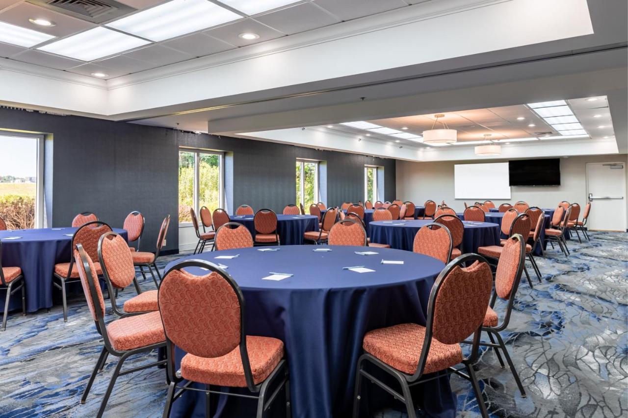 Hotel Fairfield By Marriott West Evansville