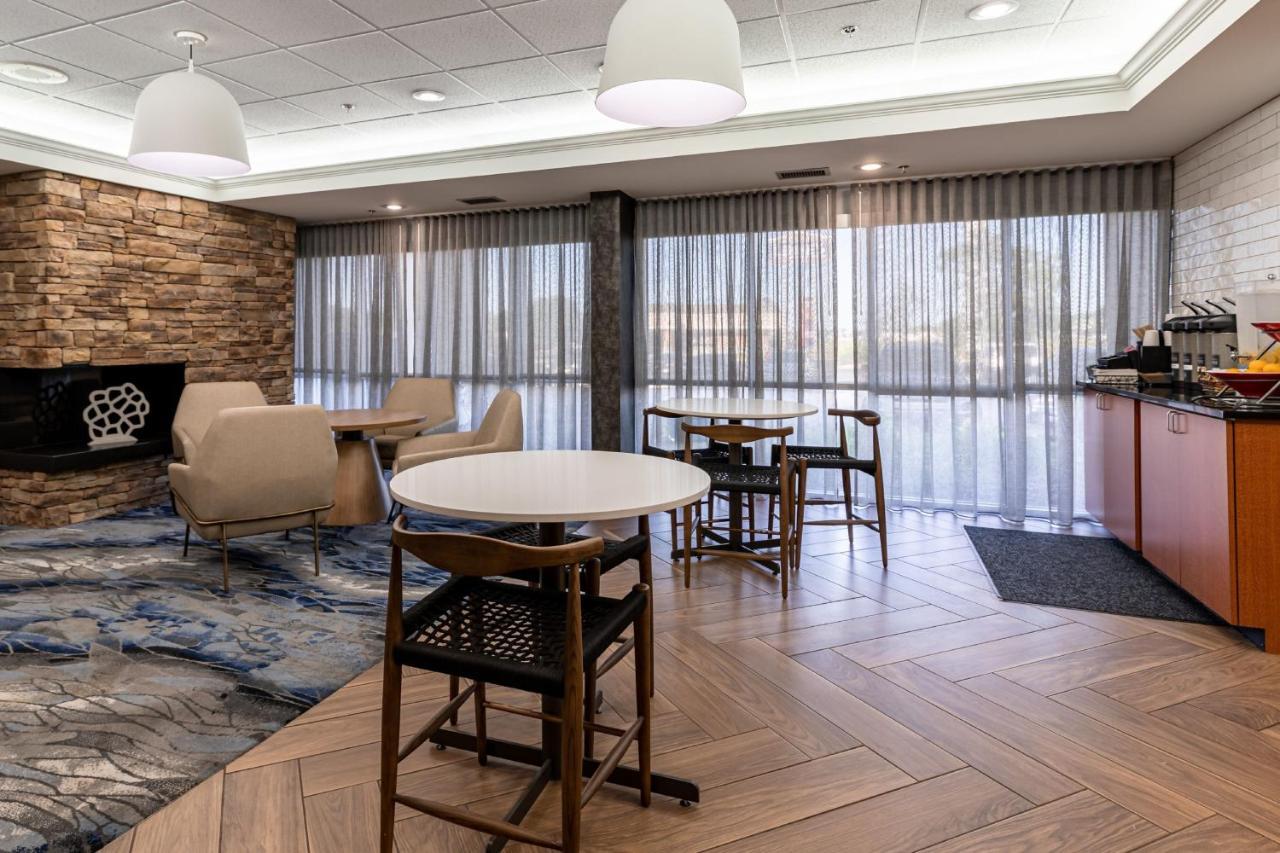 Fairfield By Marriott West 3* Evansville